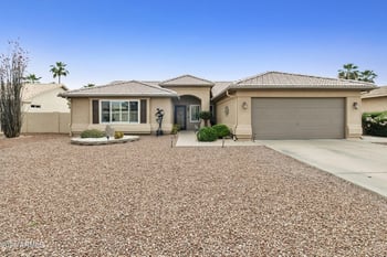 26621 Sageberry Dr, Sun Lakes, AZ 85248