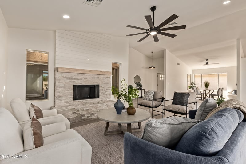 26624 Nottingham Ct, Sun Lakes, AZ 85248