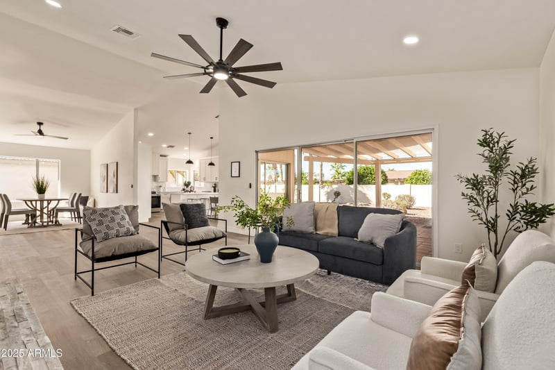 26624 Nottingham Ct, Sun Lakes, AZ 85248