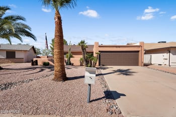 26632 Snead Dr, Sun Lakes, AZ 85248