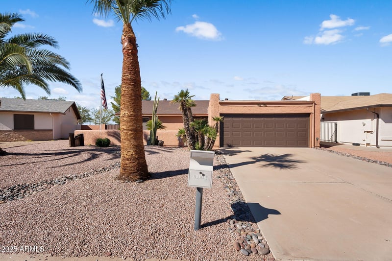 26632 Snead Dr, Sun Lakes, AZ 85248