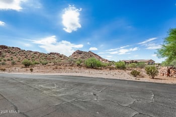 26636 El Pedregal Cir #1, San Tan Valley, AZ 85144