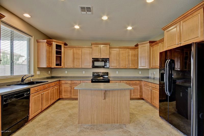2664 E Boston St, Gilbert, AZ 85295