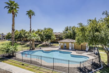 2668 73rd Glen, Phoenix, AZ 85035