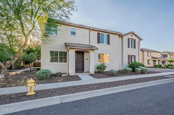 2668 73rd Glen, Phoenix, AZ 85035