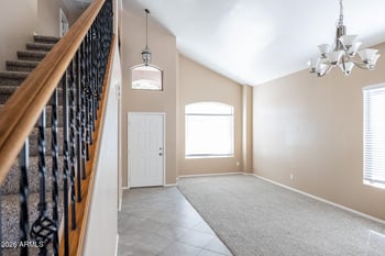 2668 Cowboy Cove Trl, San Tan Valley, AZ 85143