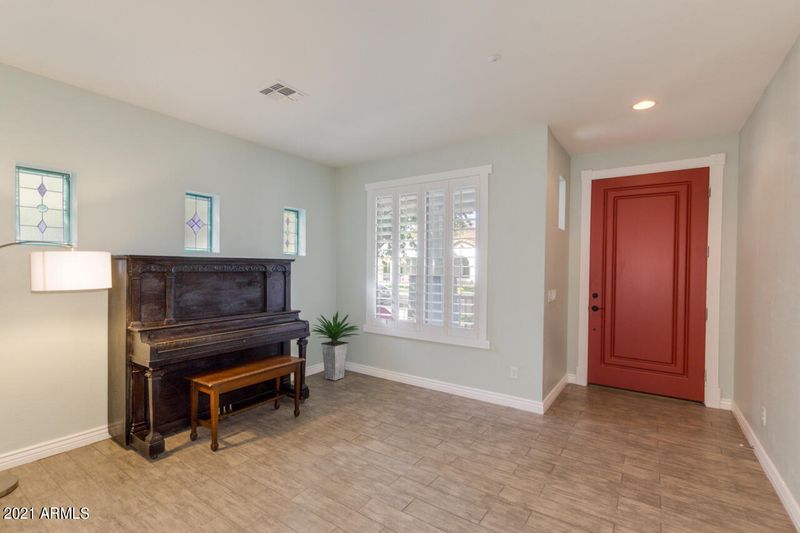 2669 E Valencia St, Gilbert, AZ 85296