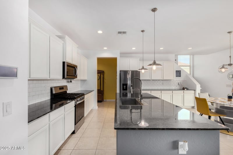 267 Chaska Trl, San Tan Valley, AZ 85140