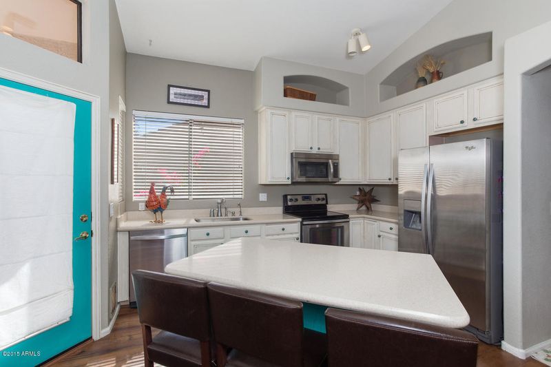 267 E Ashurst Dr, Phoenix, AZ 85048