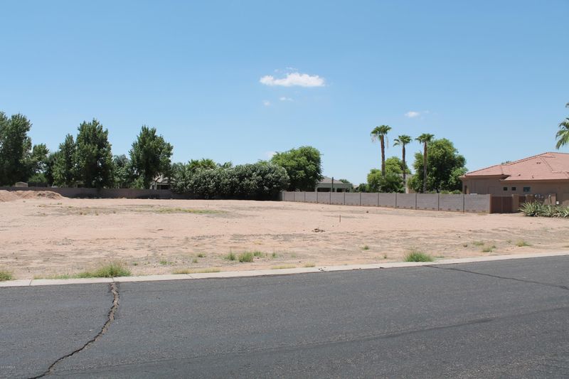 2671 E Vallejo Ct #27, Gilbert, AZ 85298