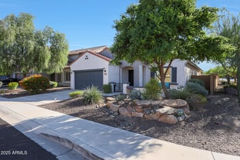 26711 14th Ln, Phoenix, AZ 85085