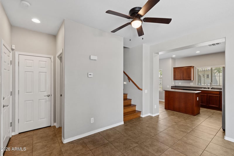 26712 N Babbling Brook Dr, Phoenix, AZ 85083