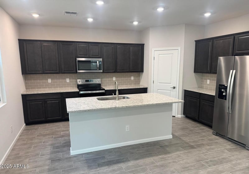 2672 Bluff Spring Ave, Apache Junction, AZ 85119