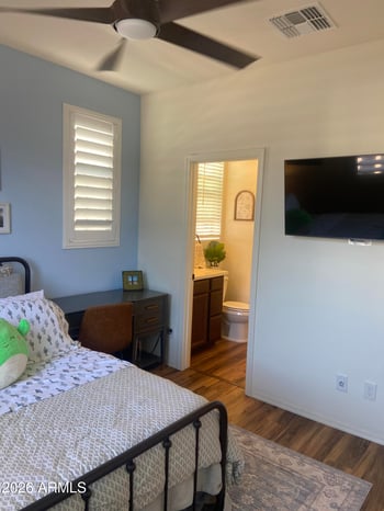 2673 Balsam Dr, Gilbert, AZ 85295