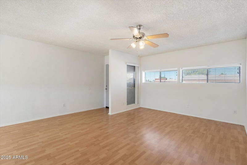 2673 Oakleaf Dr, Tempe, AZ 85288