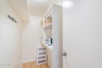 2673 Oakleaf Dr, Tempe, AZ 85288