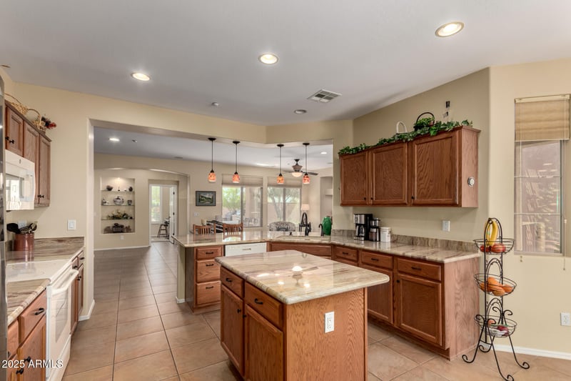 26735 127th Dr, Peoria, AZ 85383