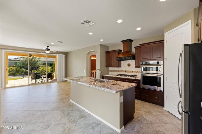 26735 Oraibi Dr, Buckeye, AZ 85396