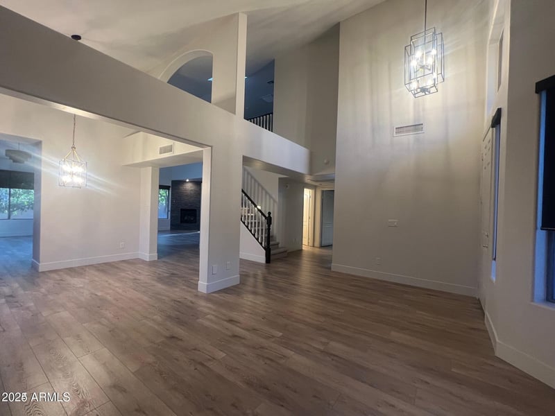 26739 65th Dr, Phoenix, AZ 85083