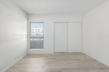 2674 43rd Ave #D, Phoenix, AZ 85009