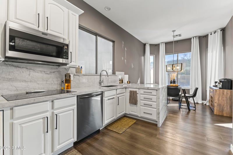 26743 65th Dr, Phoenix, AZ 85083