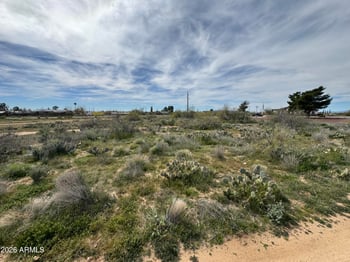 26755 Grandview Dr, Congress, AZ 85332