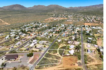 26755 Grandview Dr, Congress, AZ 85332