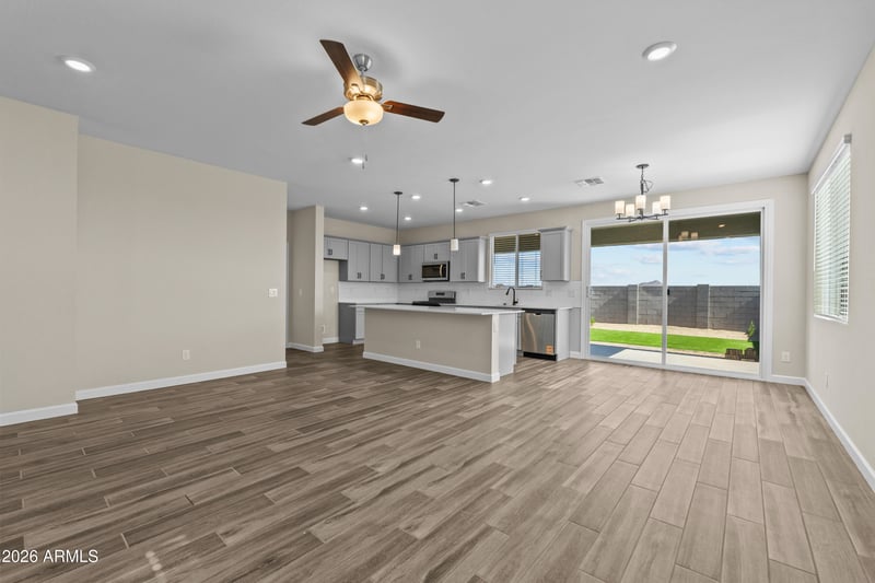 26779 167th Ave, Surprise, AZ 85387