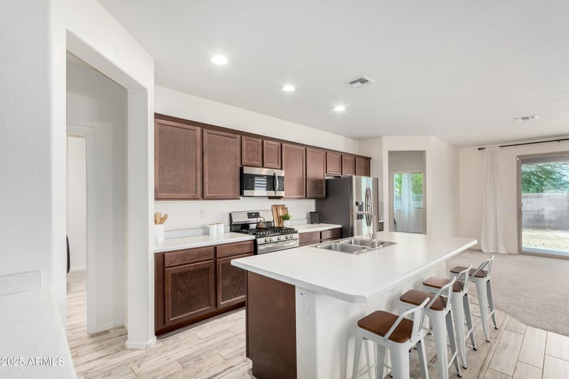 26782 172nd Ln, Surprise, AZ 85387