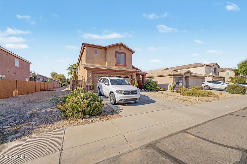 2682 E Cowboy Cove Trl, San Tan Valley, AZ 85143
