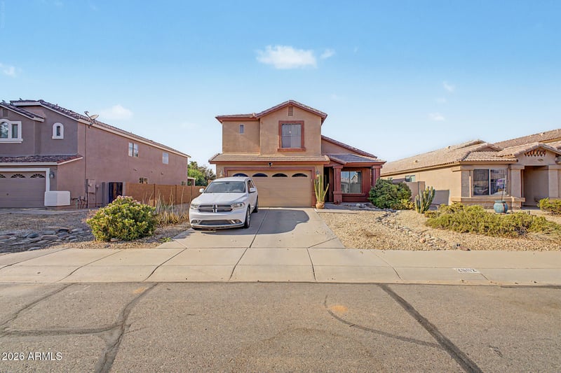 2682 E Cowboy Cove Trl, San Tan Valley, AZ 85143