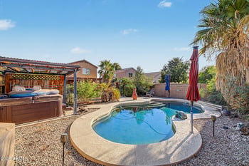 2682 E Cowboy Cove Trl, San Tan Valley, AZ 85143