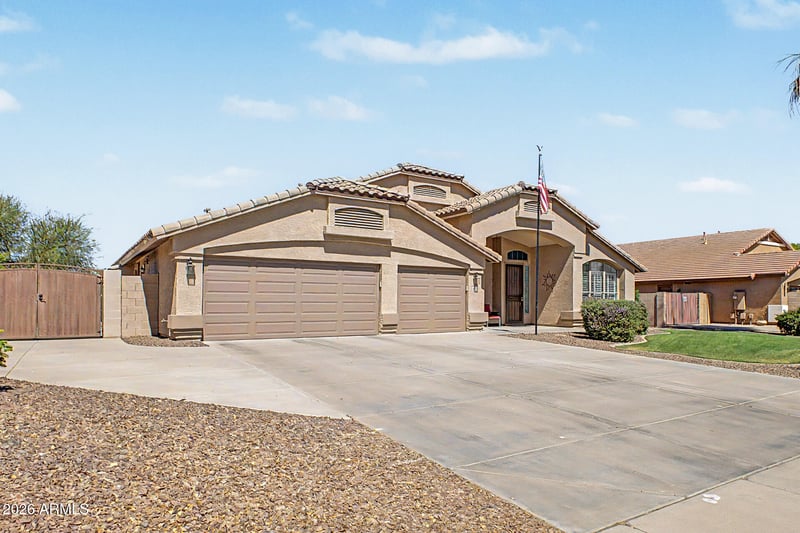 2682 Elm St, Gilbert, AZ 85295