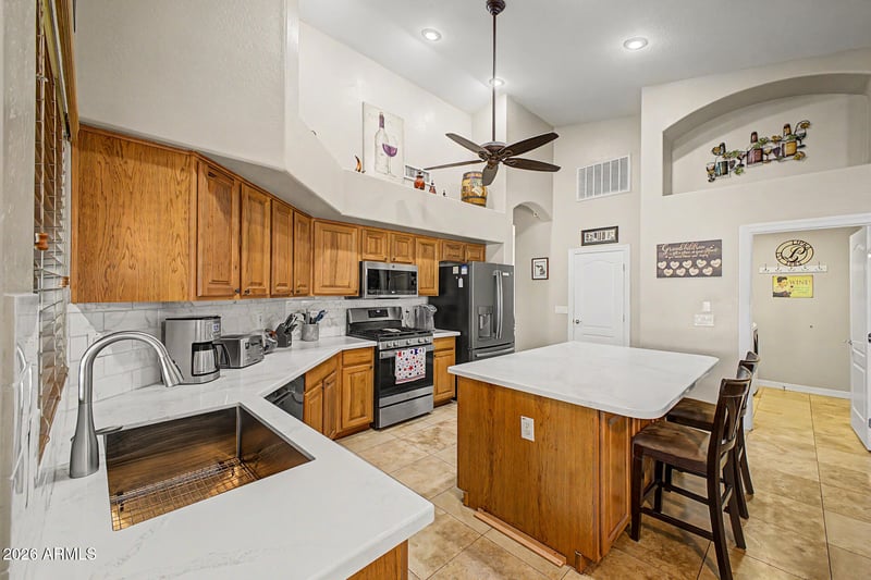 2682 Elm St, Gilbert, AZ 85295