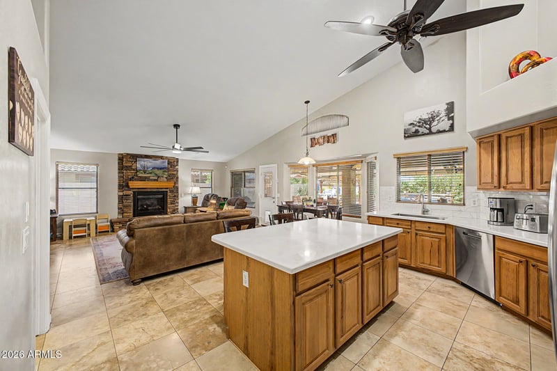 2682 Elm St, Gilbert, AZ 85295