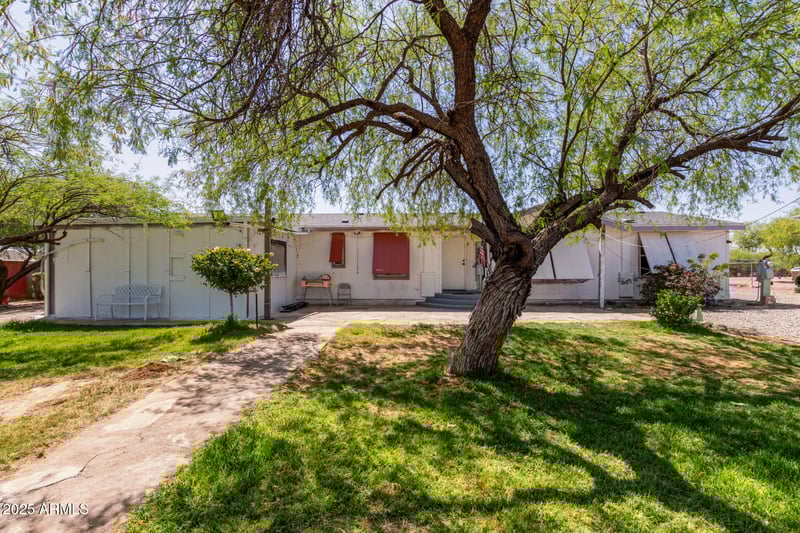 26832 204th Pl, Wittmann, AZ 85361