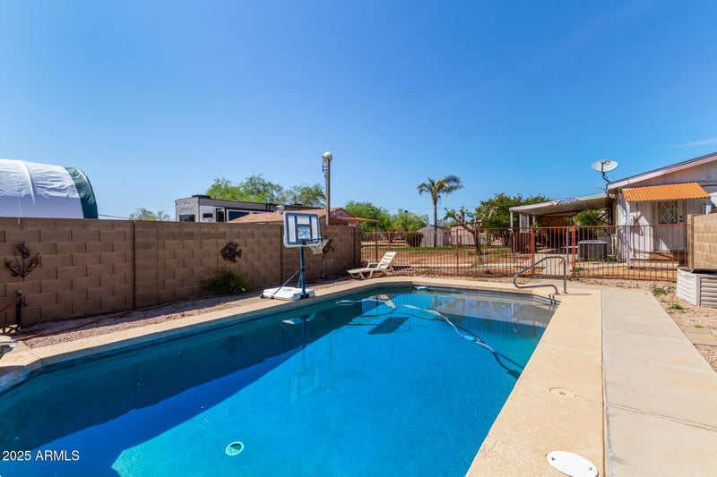 26832 204th Pl, Wittmann, AZ 85361
