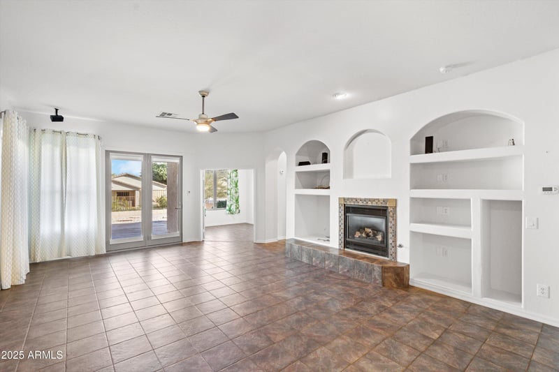 26843 65th Ave, Phoenix, AZ 85083