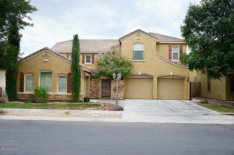 2685 S Hansen Dr, Gilbert, AZ 85295