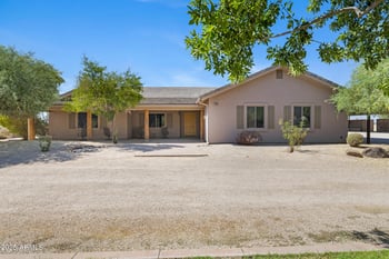 2687 Caitlin Way, San Tan Valley, AZ 85140