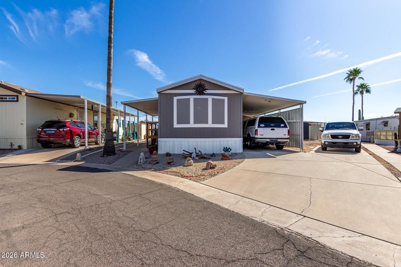 269 N Winchester Rd #66, Apache Junction, AZ 85119