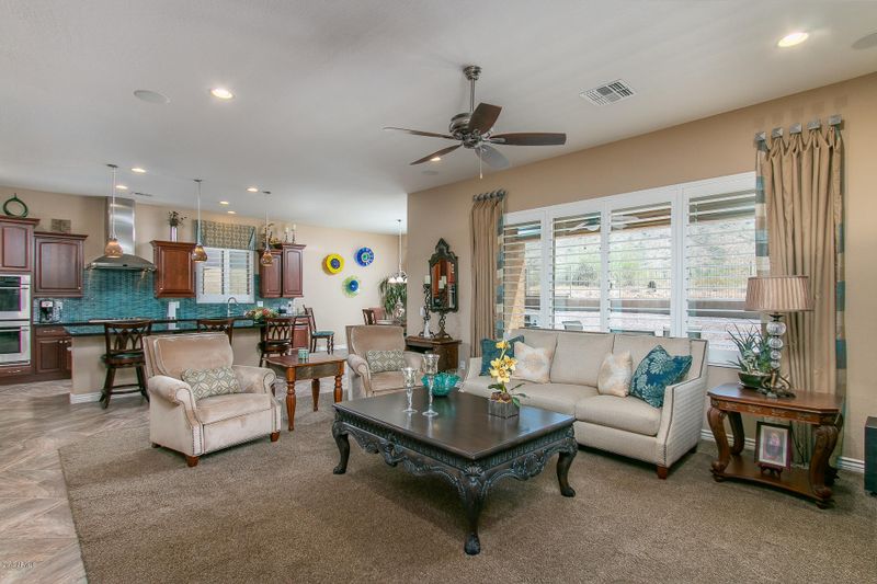 26911 N 7th Ln, Phoenix, AZ 85085
