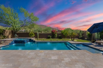 26913 15th Dr, Phoenix, AZ 85085