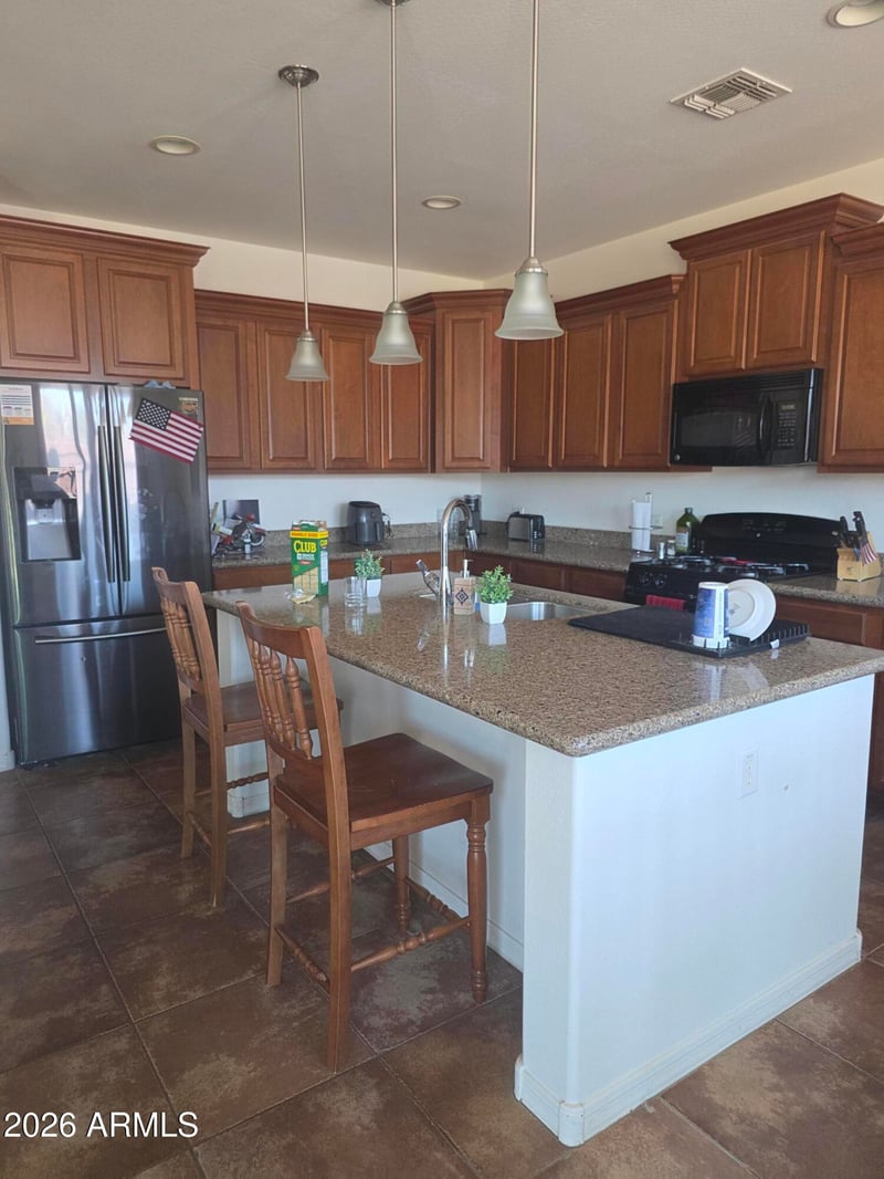 26919 N Gidiyup Trl, Phoenix, AZ 85085