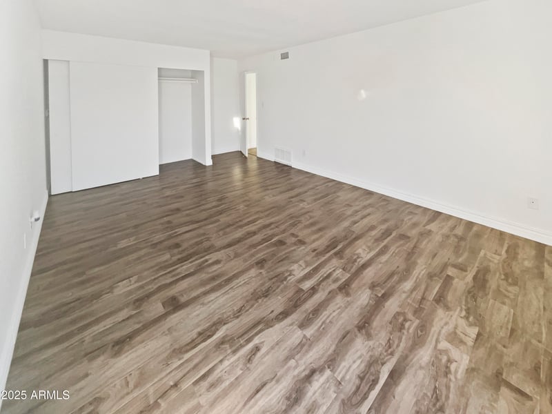 2692 E Silk Oak Dr, Tempe, AZ 85288