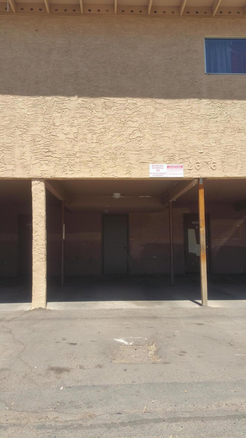 2696 N 43rd Ave #C, Phoenix, AZ 85009