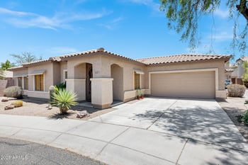 2697 Waterview Ct, Chandler, AZ 85249