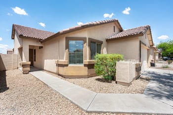 2698 Denim Trl, San Tan Valley, AZ 85143
