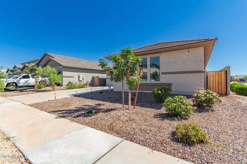 26985 168th Ln, Surprise, AZ 85387