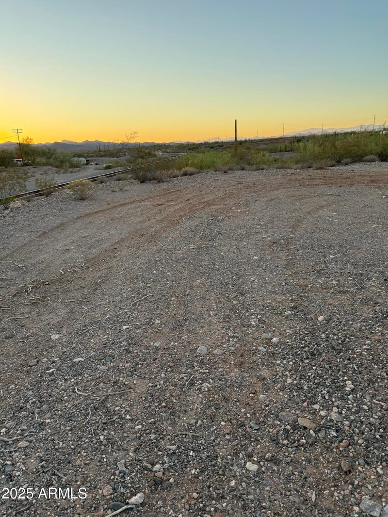 26XXX W Gates Rd #-, Morristown, AZ 85342